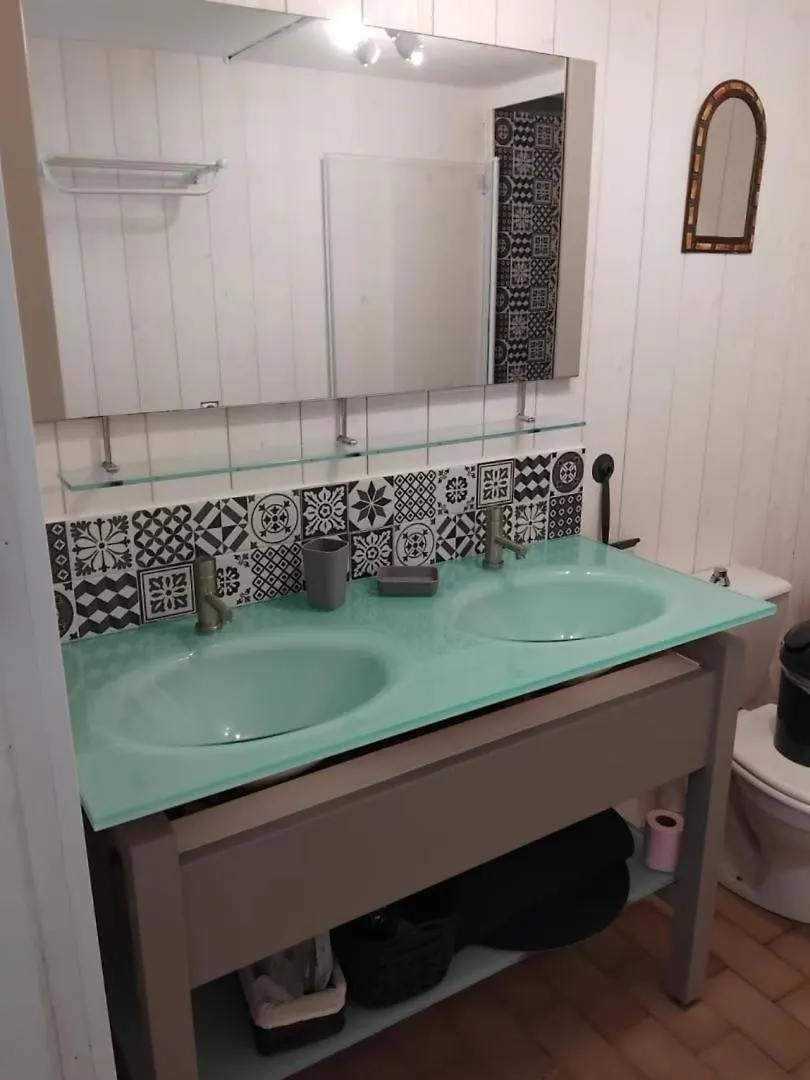 Holiday home Les Reflets Du Tarn Villa Ambialet